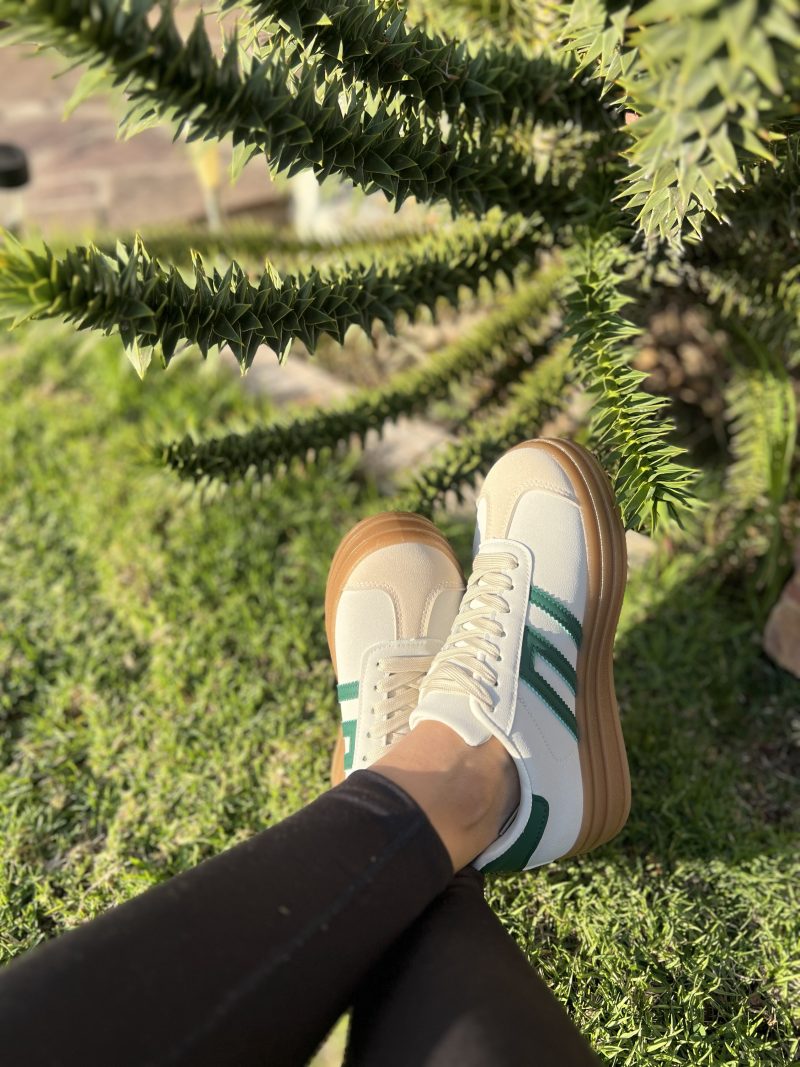 Zapatillas 💕 - Imagen 3