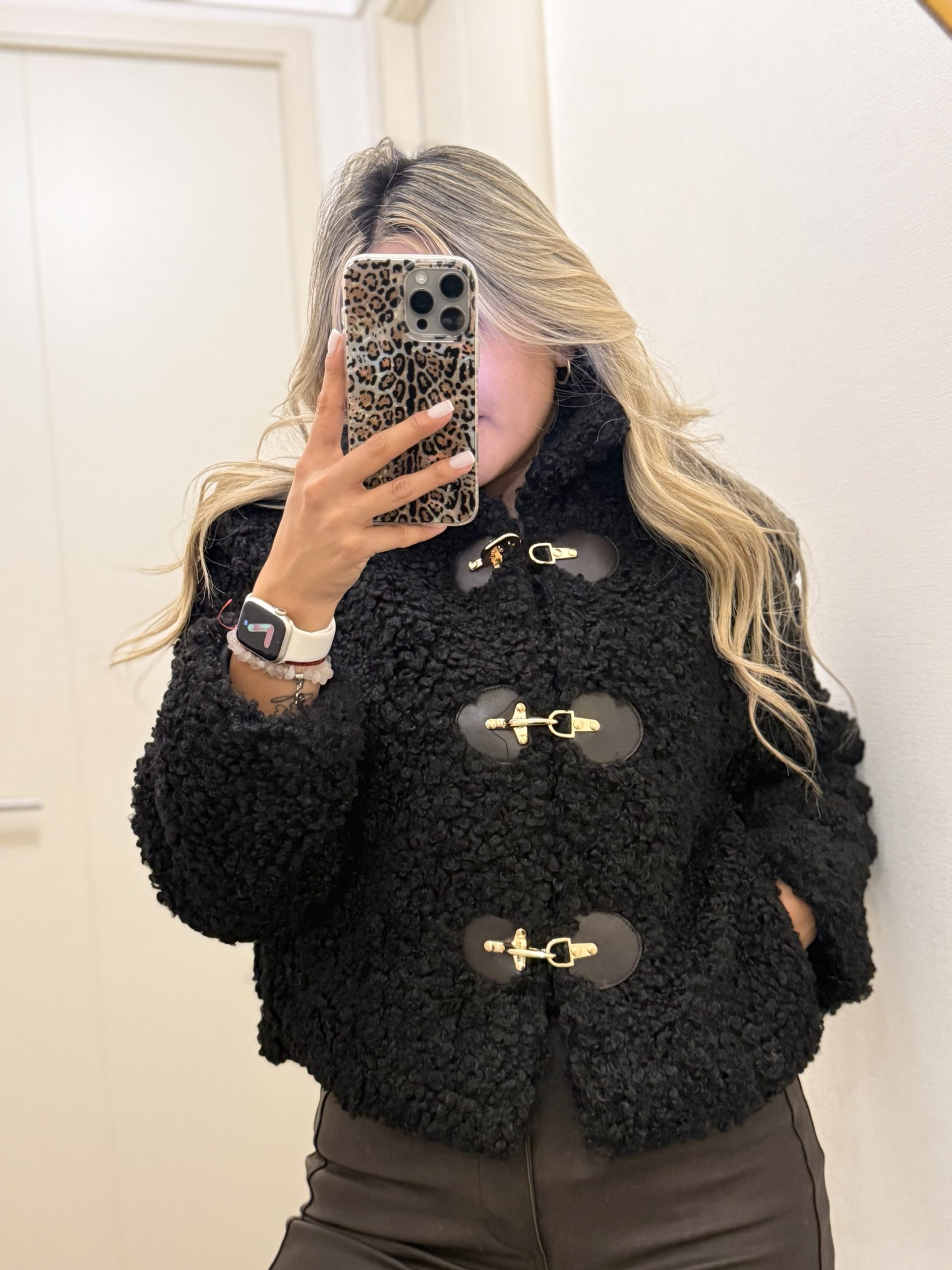 Chaqueta Teddy Negra